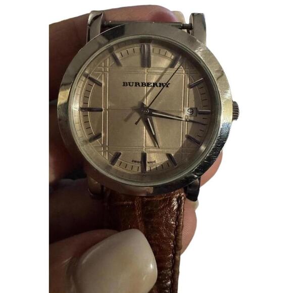 Burberry Heritage bu1356 watch - Picture 1 of 6